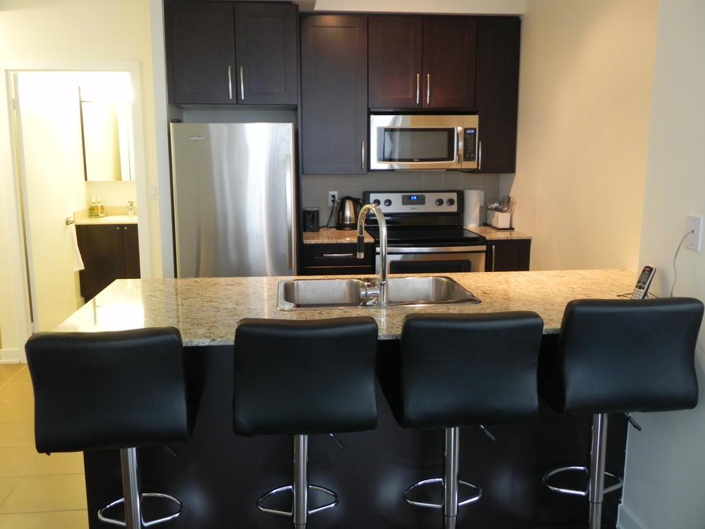 Pathway Suites Миссиссага Номер фото