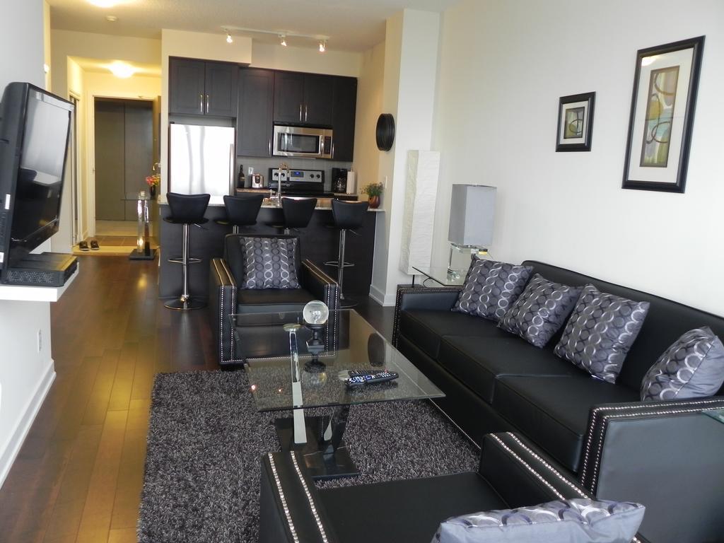 Pathway Suites Миссиссага Экстерьер фото